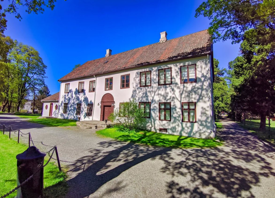 Gjøvik Farm, Norway